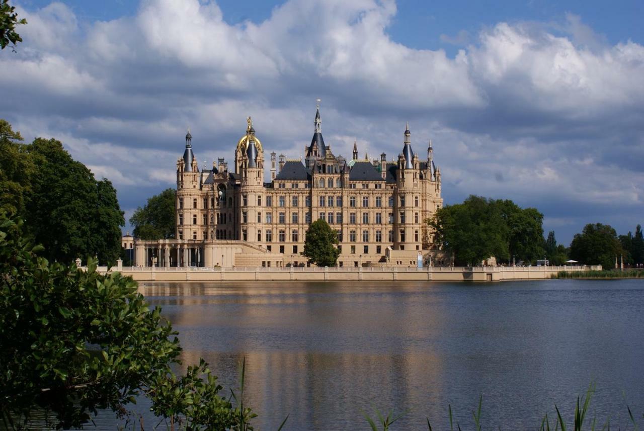 Altstadtblick Schwerin Mit Parkplatz 4-Etage - Abc193 By Abcwismar Esterno foto